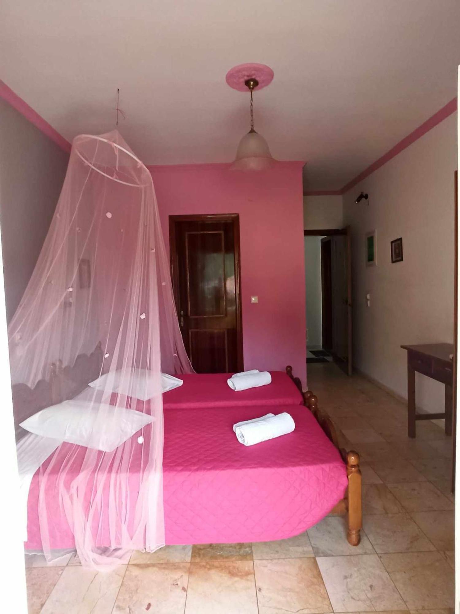 Margaritas' Rooms Agios Gordios  Exterior foto