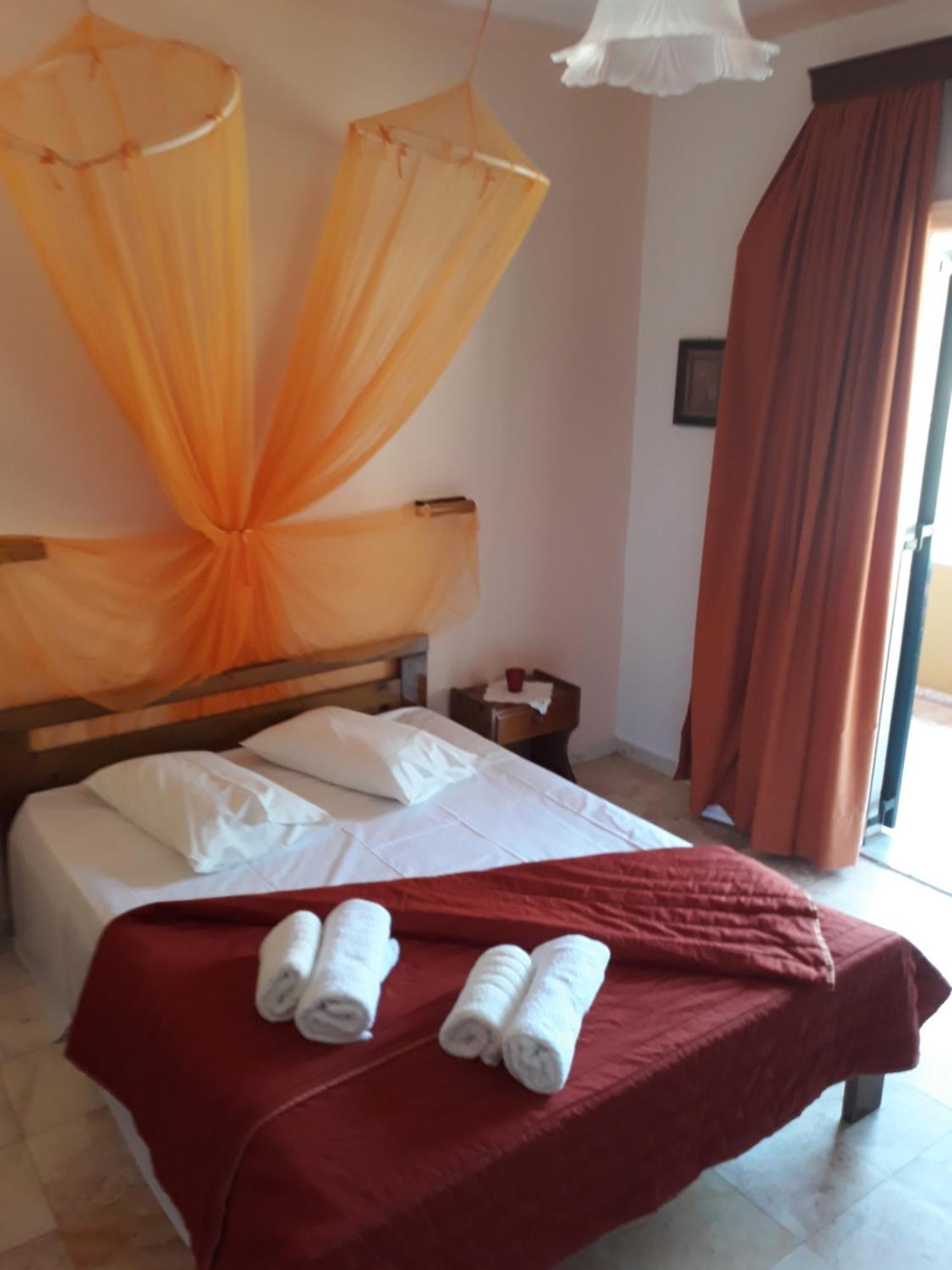 Margaritas' Rooms Agios Gordios  Exterior foto