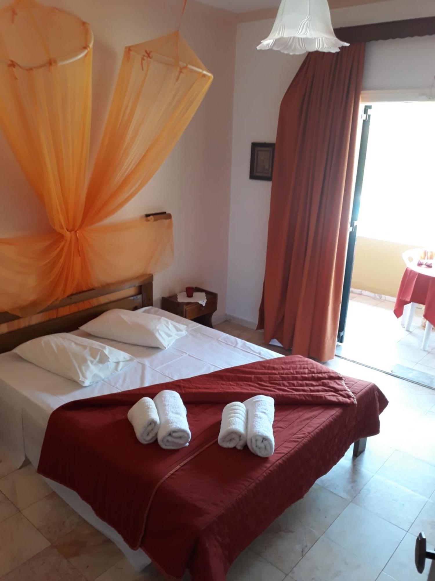 Margaritas' Rooms Agios Gordios  Exterior foto