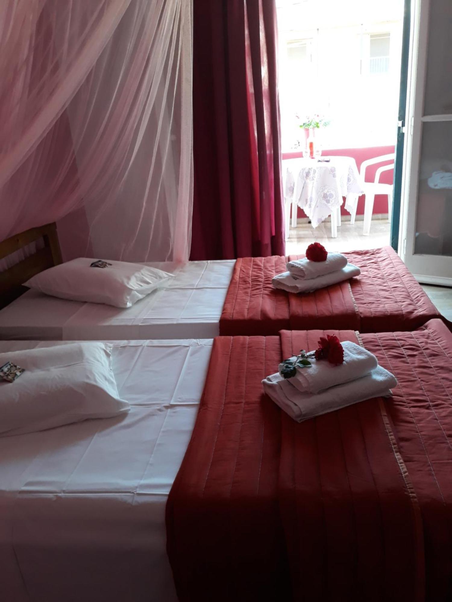 Margaritas' Rooms Agios Gordios  Exterior foto