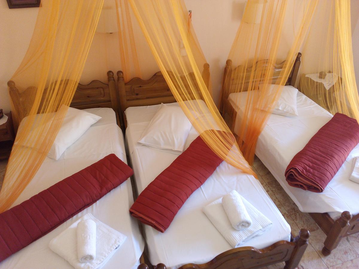 Margaritas' Rooms Agios Gordios  Exterior foto