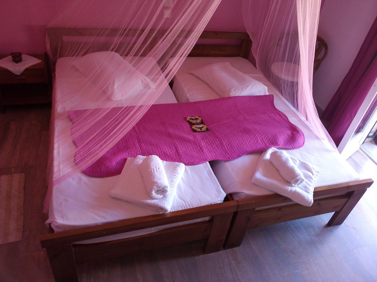 Margaritas' Rooms Agios Gordios  Exterior foto